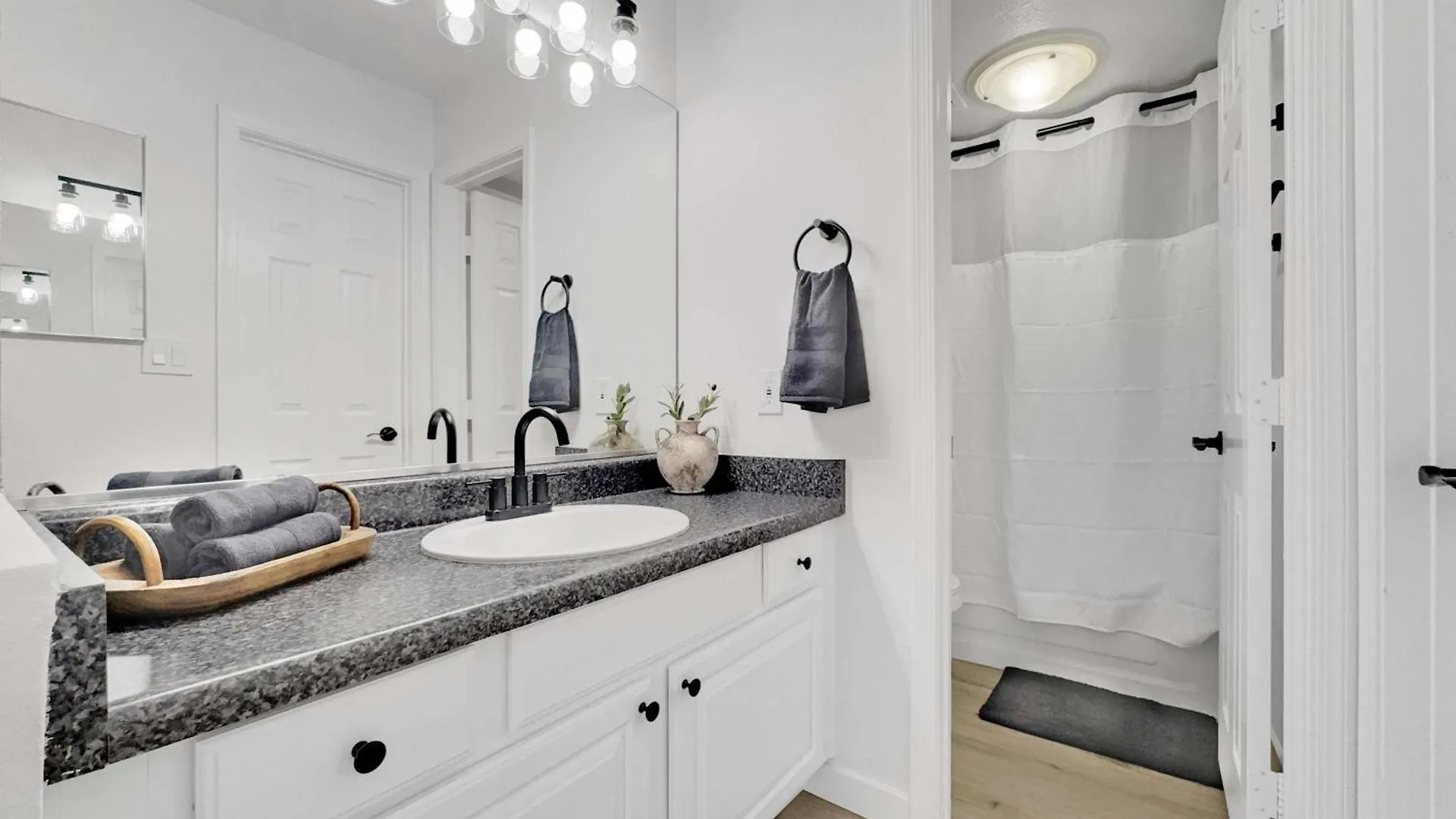 Holiday home Luxe 2Br Condo Next To Pool Trails & Mountain Phoenix