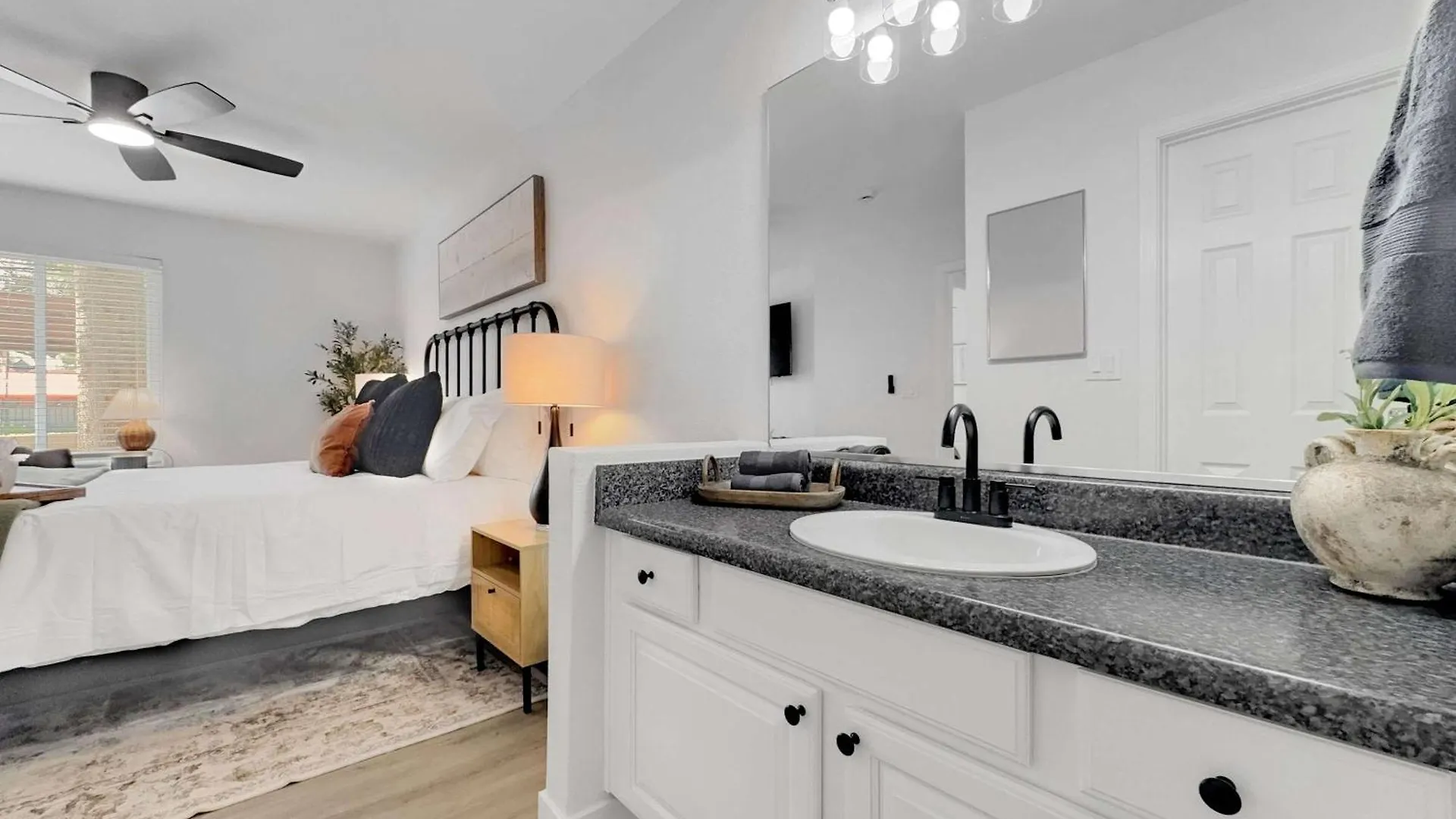 Luxe 2Br Condo Next To Pool Trails & Mountain Phoenix